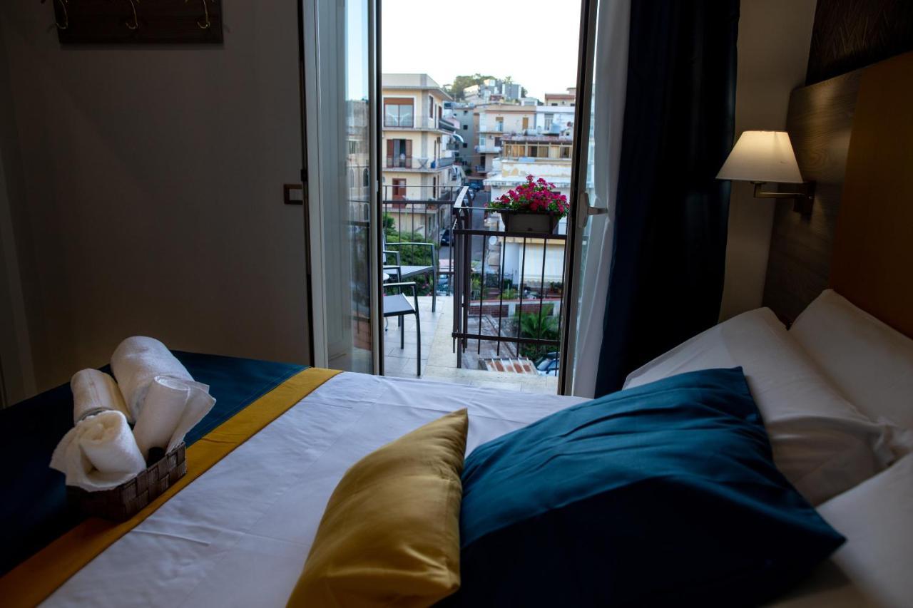 Operaprimasuite Messina Exterior photo